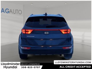 2018 Kia Sportage LX in Lloydminster, Saskatchewan - 6 - w320h240px