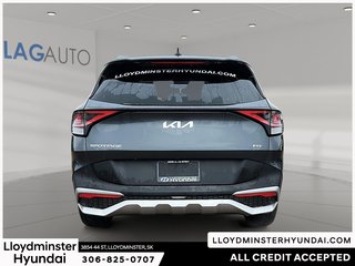 2023 Kia Sportage LX in Lloydminster, Saskatchewan - 6 - w320h240px