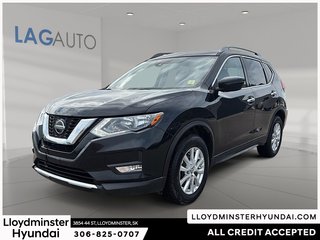 2019 Nissan Rogue SV in Lloydminster, Saskatchewan - 2 - w320h240px