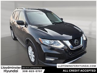 2019 Nissan Rogue SV in Lloydminster, Saskatchewan - 3 - w320h240px