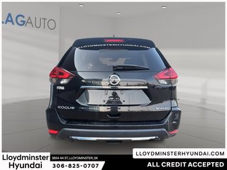 2019 Nissan Rogue SV in Lloydminster, Saskatchewan - 6 - w320h240px