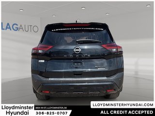 2023 Nissan Rogue SV Midnight Edition in Lloydminster, Saskatchewan - 6 - w320h240px