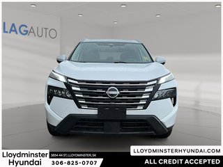 2024 Nissan Rogue SV in Lloydminster, Saskatchewan - 2 - w320h240px