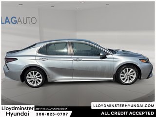 2021 Toyota Camry SE in Lloydminster, Saskatchewan - 4 - w320h240px