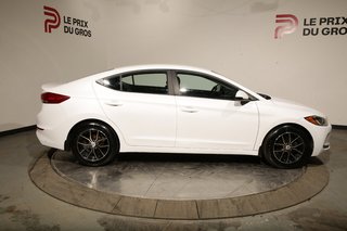 Hyundai Elantra SE 2.0L Traction 2017