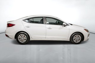 Hyundai Elantra SE 2.0L Traction 2019