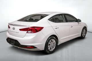 Hyundai Elantra Se 2.0L Traction 2019