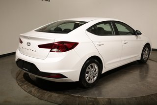 2019 Hyundai Elantra Se 2.0L Traction