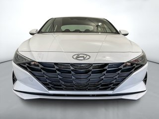 2021 Hyundai Elantra Preferred Tech 2.0L Traction