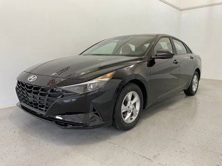 Hyundai Elantra Essential 2.0L Traction 2022