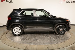 2020 Hyundai Venue ESSENTIAL 1.6L Traction