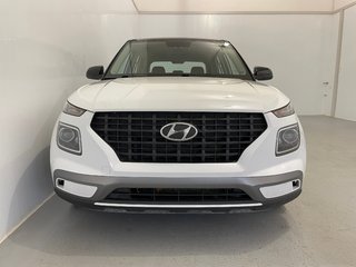 Hyundai Venue Essential / toit noir 1.6L Traction 2021