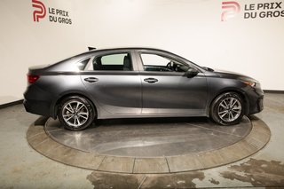 Kia Forte EX 2.0L Traction 2023