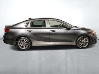Kia Forte EX 2.0L Traction 2023