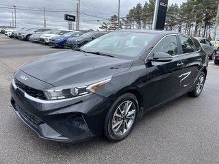 2022 Kia Forte5 EX 2.0L Traction
