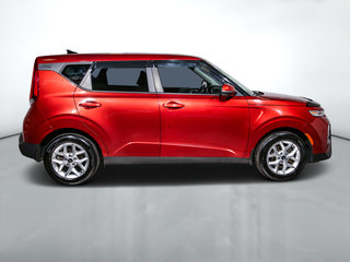 2020 Kia Soul EX 2.0L Traction