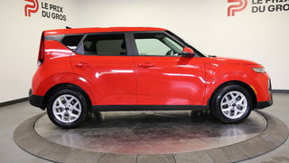 Kia Soul EX 2.0L Traction 2022