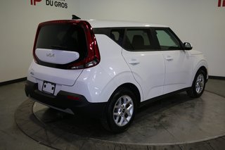 Kia Soul EX 2.0L Traction 2022