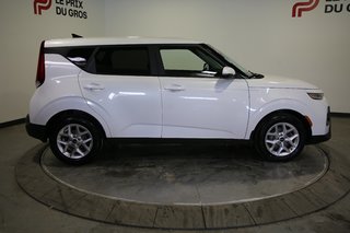 Kia Soul EX 2.0L Traction 2022