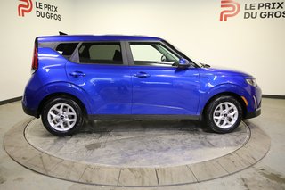 Kia Soul EX 2.0L Traction 2023