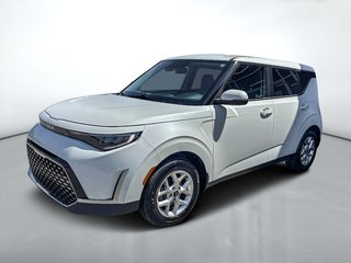 2023 Kia Soul EX 2.0L Traction