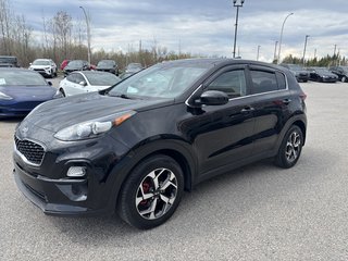 2022 Kia Sportage LX FWD 2.4L Traction