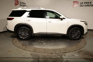 2022 Nissan Pathfinder SL 3.5L Traction intégrale