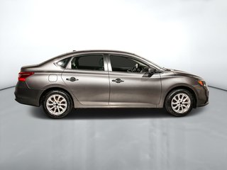 Nissan Sentra SV 1.8L Traction 2016