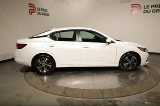 2022 Nissan Sentra SV 2.0L Traction