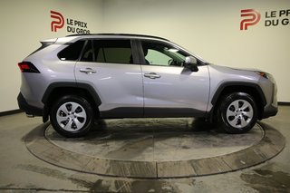 2021 Toyota RAV4 LE 2.5L Traction intégrale