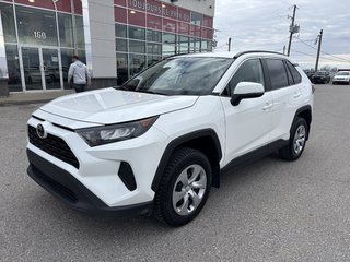 2021 Toyota RAV4 LE 2.5L Traction