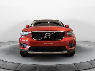 Volvo XC40 T5 MOMENTUM // AWD // TOIT PANORAMIQUE 2.0L Traction intégrale 2020