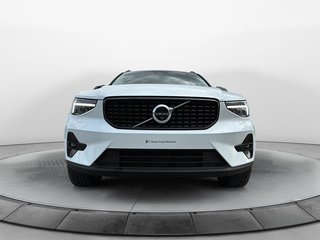 Volvo XC40 B5 ULTIMATE 2.0L Traction intégrale 2023