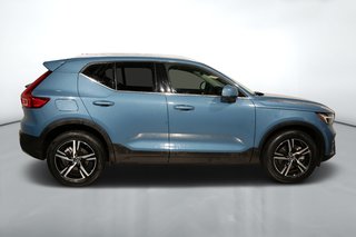 Volvo XC40 B5 CORE // AWD // BRIGHT THEME 2.0L Traction intégrale 2024