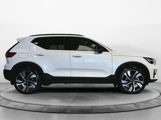 2025 Volvo XC40 B5 ULTRA // AWD // DÉMO 1.99% 2.0L Traction intégrale