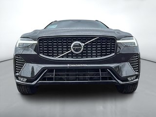 Volvo XC60 B5 CORE 2.0L Traction intégrale 2024