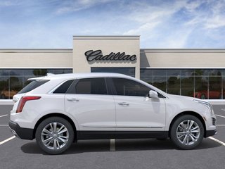2025 CADILLAC TRUCK XT5 Premium Luxury in Montreal, Quebec - 5 - w320h240px