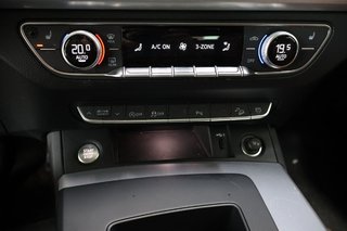 Audi Q5  2022 à Montréal, Québec - 18 - w320h240px