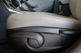 2016 Buick Verano in Montreal, Quebec - 7 - w320h240px