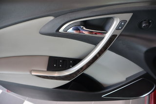 2016 Buick Verano in Montreal, Quebec - 19 - w320h240px