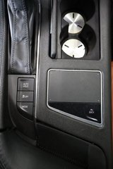 2018 Cadillac CT6 in Montreal, Quebec - 16 - w320h240px