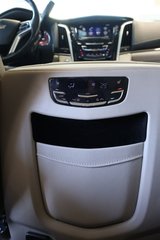 2018 Cadillac Escalade ESV in Montreal, Quebec - 22 - w320h240px