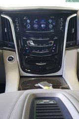 2018 Cadillac Escalade ESV in Montreal, Quebec - 5 - w320h240px