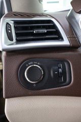 Cadillac SRX  2015 à Montréal, Québec - 18 - w320h240px
