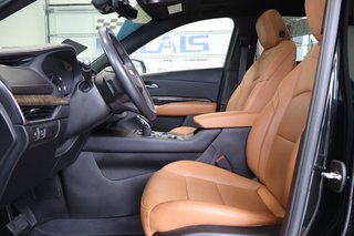 2022 Cadillac XT4 in Montreal, Quebec - 2 - w320h240px