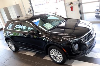 Cadillac XT4  2024 à Montréal, Québec - 9 - w320h240px
