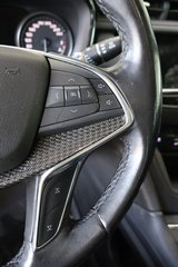 2021 Cadillac XT5 in Montreal, Quebec - 14 - w320h240px