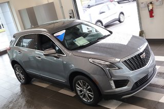 2021 Cadillac XT5 in Montreal, Quebec - 10 - w320h240px