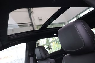 2022 Cadillac XT5 in Montreal, Quebec - 6 - w320h240px