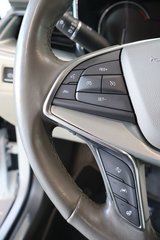 2022 Cadillac XT5 in Montreal, Quebec - 13 - w320h240px